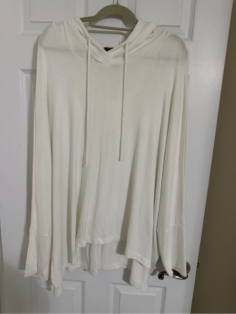 ANDREE BY UNIT Women's Cream Hooded Lightweight Knit Top-Size 1X